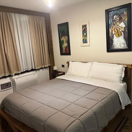 Vila Shehi Guesthouse And Winery Mucaj ภายนอก รูปภาพ