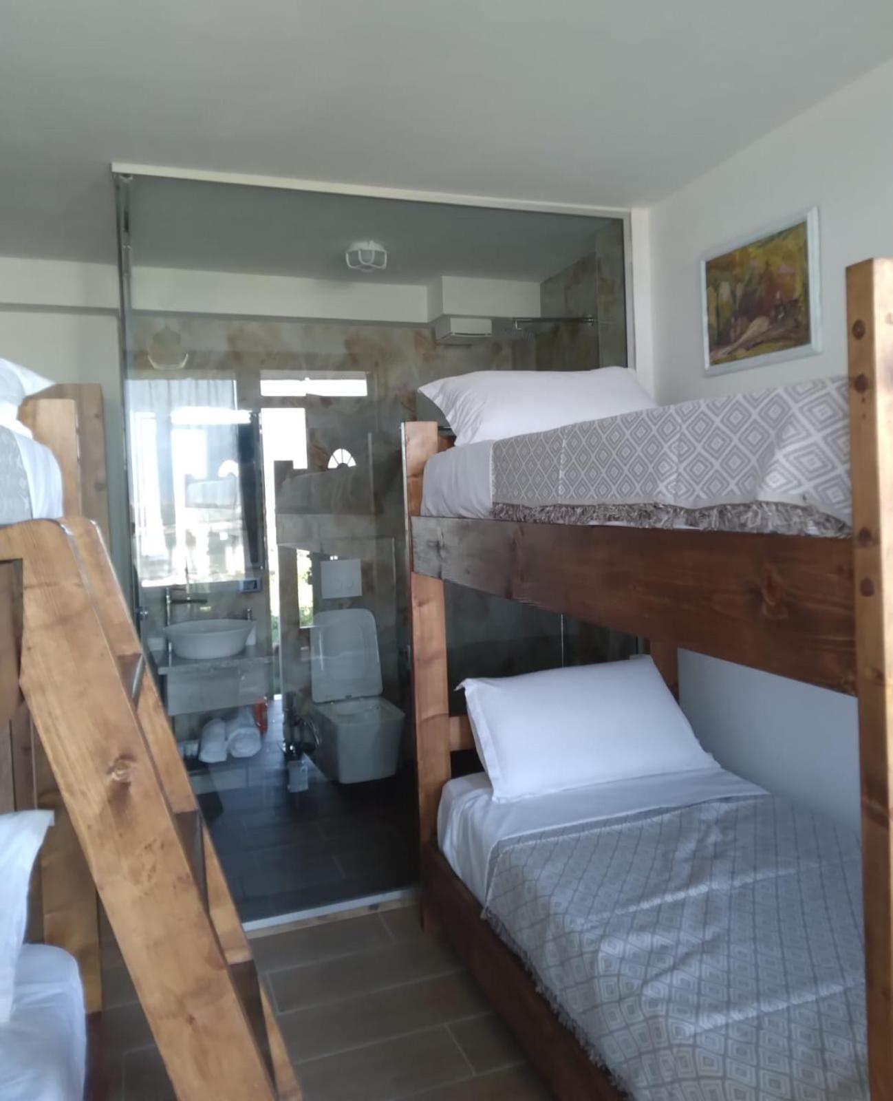 Vila Shehi Guesthouse And Winery Mucaj ภายนอก รูปภาพ