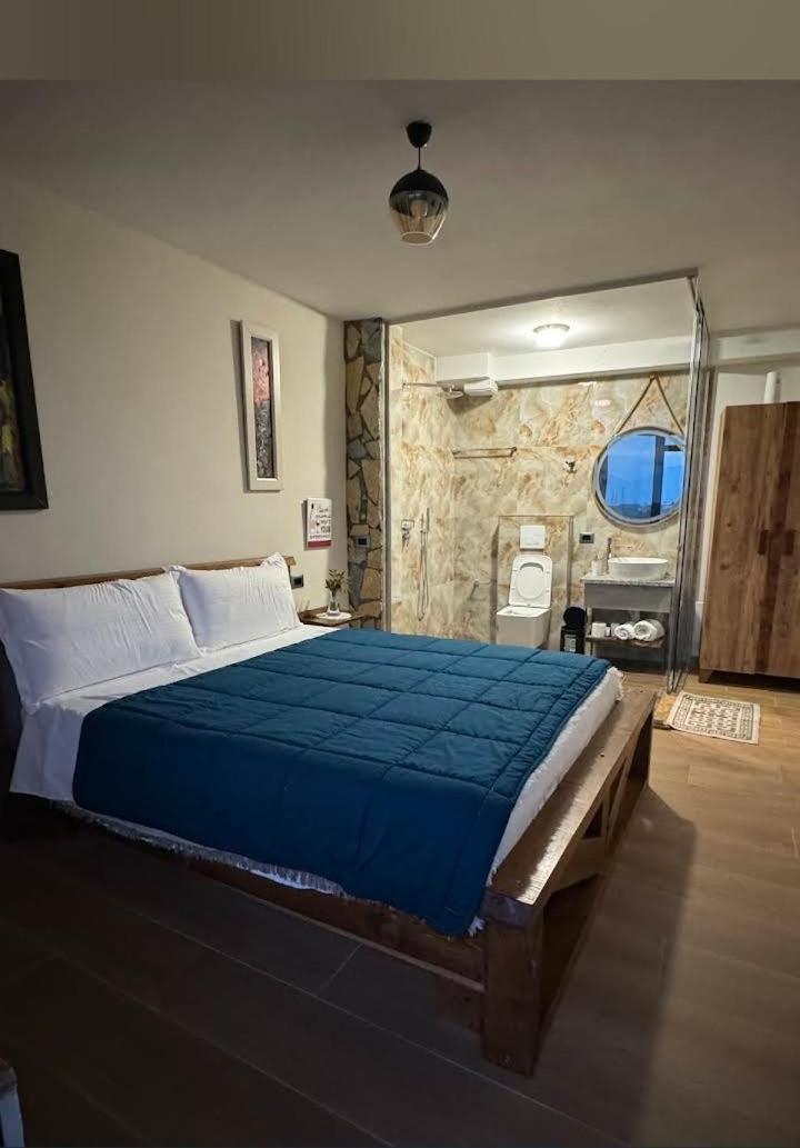 Vila Shehi Guesthouse And Winery Mucaj ภายนอก รูปภาพ